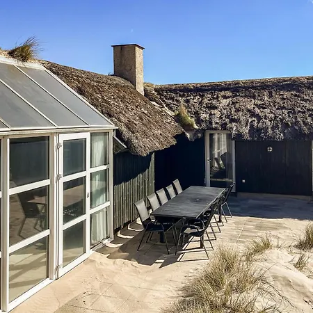 別荘 Lovely In Hvide Sande With Sauna