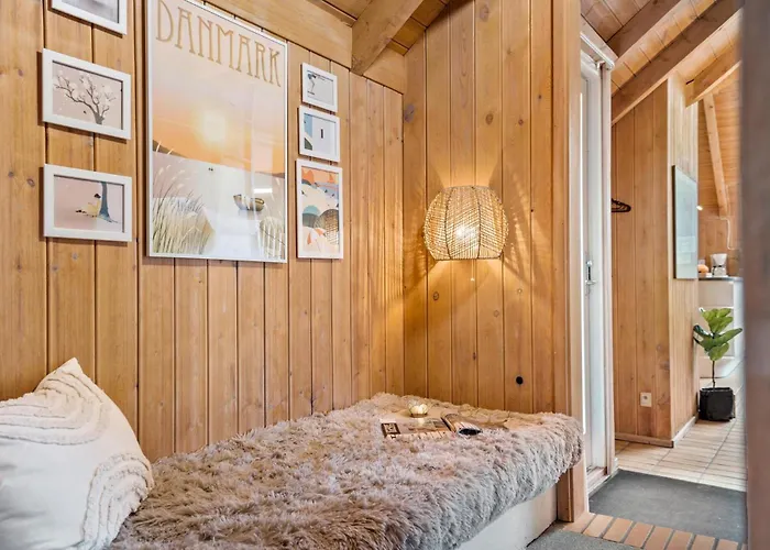 Lovely In Hvide Sande With Sauna *